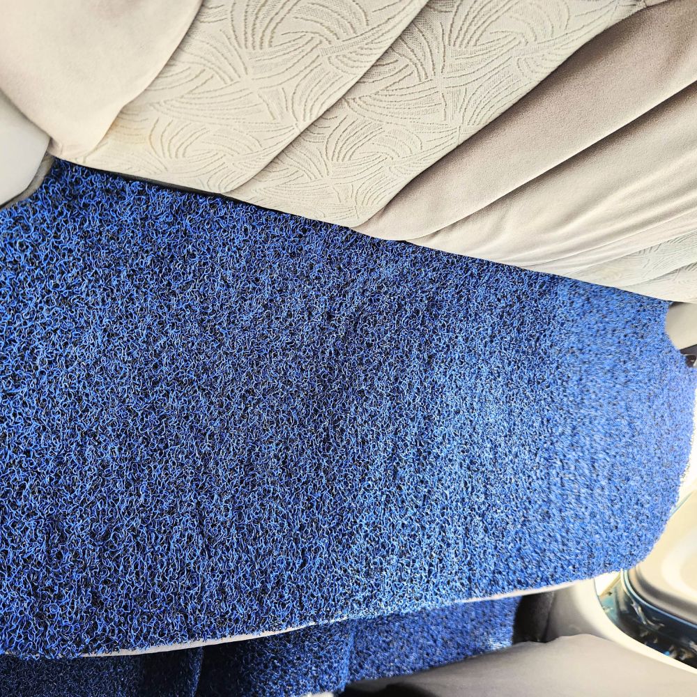 Snug Rider Mat: Pet-Friendly Passenger Seat Mat