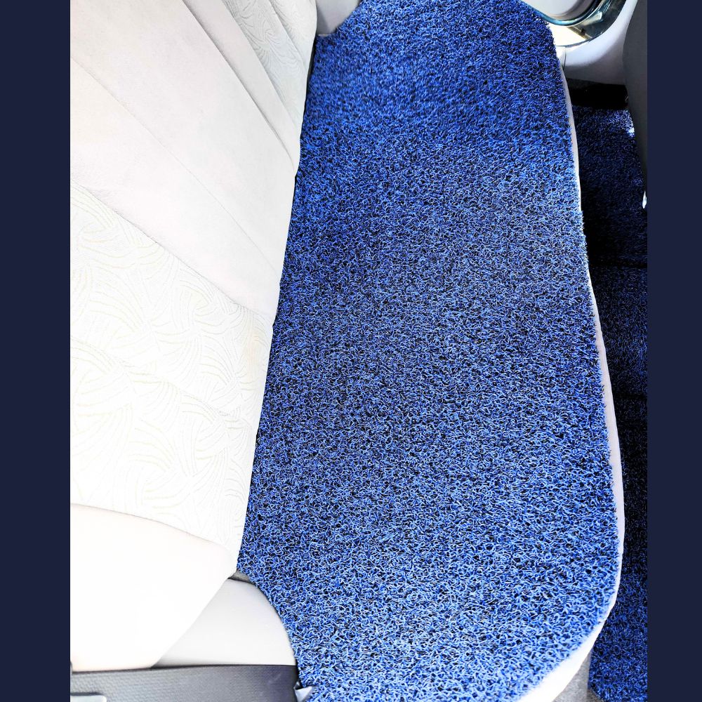 Snug Rider Mat: Pet-Friendly Passenger Seat Mat